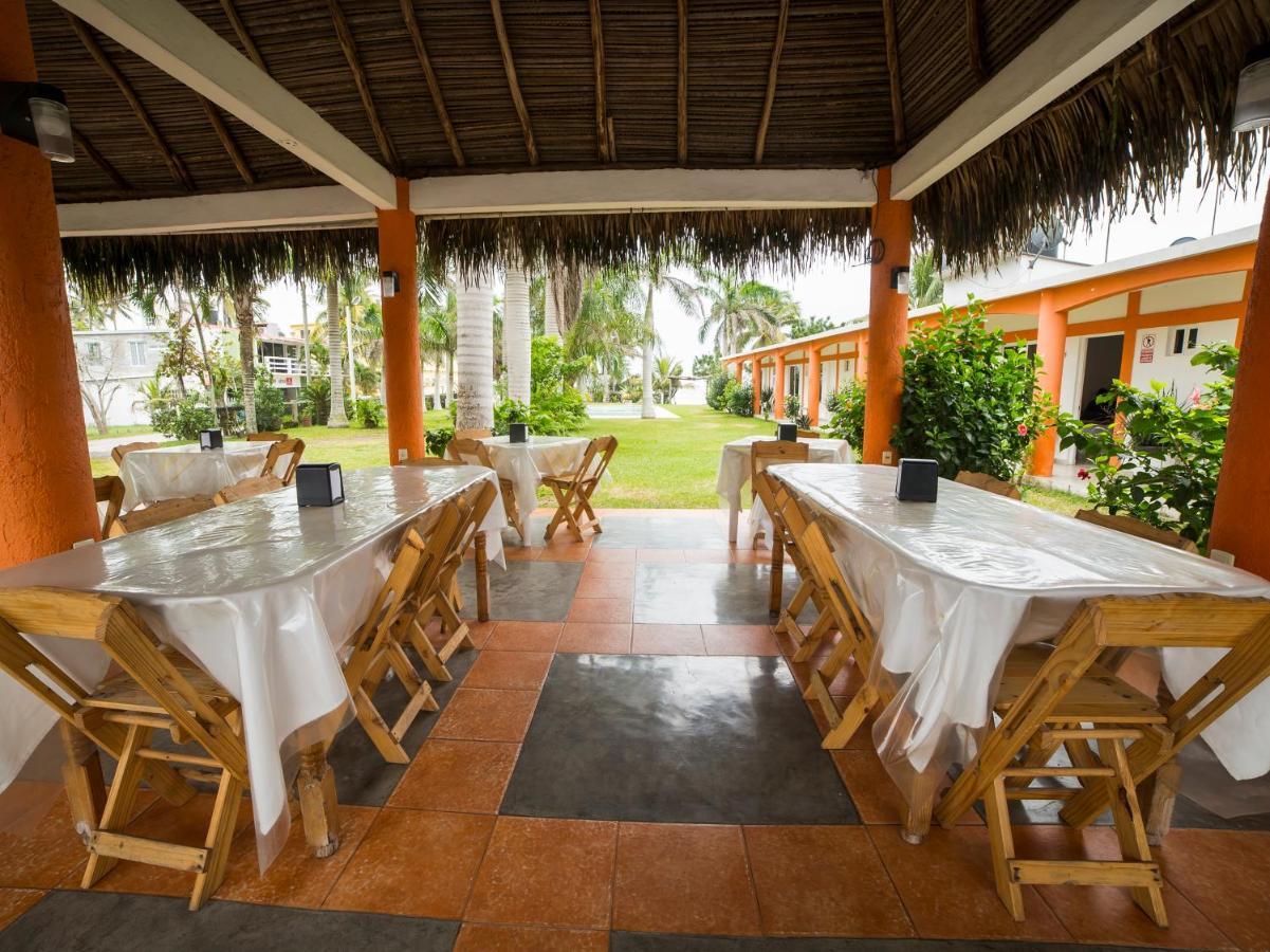 Hotel Y Restaurant Casa Del Mar Costa Esmeralda Exterior foto